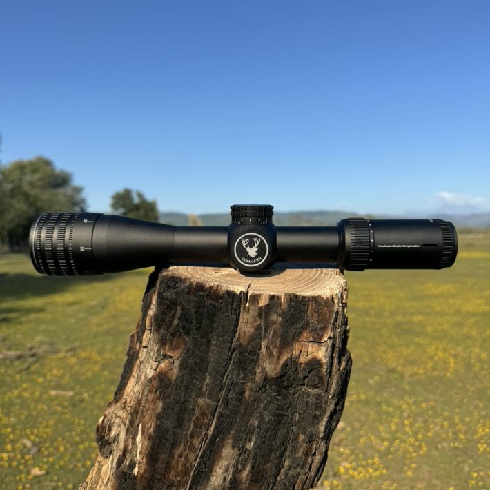 Comander EOS 4-16x44 tubo 30mm AOE II SFP